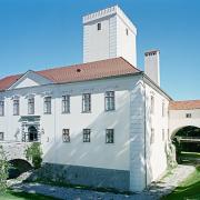 ArchitektInnen / KünstlerInnen: Johannes Zieser, Johannes Zieser<br>Projekt: Schloss St.Peter in der Au<br>Aufnahmedatum: 09/08<br>Format: 6x9cm C-Neg<br>Lieferformat: C-Print, Scan 300 dpi<br>Bestell-Nummer: 080909-03<br>
