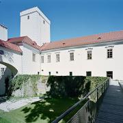 ArchitektInnen / KünstlerInnen: Johannes Zieser, Johannes Zieser<br>Projekt: Schloss St.Peter in der Au<br>Aufnahmedatum: 09/08<br>Format: 6x9cm C-Neg<br>Lieferformat: C-Print, Scan 300 dpi<br>Bestell-Nummer: 080909-05<br>