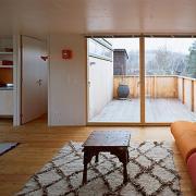 ArchitektInnen / KünstlerInnen: gharakhanzadeh sandbichler architekten zt gmbh<br>Projekt: Badehaus R.<br>Aufnahmedatum: 11/08<br>Format: 6x9cm C-Dia<br>Lieferformat: Dia-Duplikat, Scan 300 dpi<br>Bestell-Nummer: 081125-10<br>