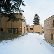 ArchitektInnen / KünstlerInnen: Georg W. Reinberg<br>Projekt: WHA Purkersdorf<br>Aufnahmedatum: 02/09<br>Format: 6x9cm C-Dia<br>Lieferformat: Dia-Duplikat, Scan 300 dpi<br>Bestell-Nummer: 090213-10<br>