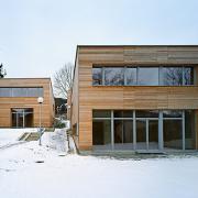 ArchitektInnen / KünstlerInnen: Georg W. Reinberg<br>Projekt: WHA Purkersdorf<br>Aufnahmedatum: 02/09<br>Format: 6x9cm C-Dia<br>Lieferformat: Dia-Duplikat, Scan 300 dpi<br>Bestell-Nummer: 090213-01<br>
