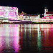 ArchitektInnen / KünstlerInnen: TREUSCH architecture<br>Projekt: Ars Electronica Center<br>Aufnahmedatum: 03/09<br>Format: 6x9cm C-Neg<br>Lieferformat: C-Print, Scan 300 dpi<br>Bestell-Nummer: 090331-53<br>