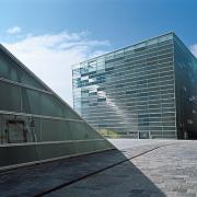 ArchitektInnen / KünstlerInnen: TREUSCH architecture<br>Projekt: Ars Electronica Center<br>Aufnahmedatum: 03/09<br>Format: 6x9cm C-Dia<br>Lieferformat: Dia-Duplikat, Scan 300 dpi<br>Bestell-Nummer: 090331-17<br>