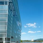 ArchitektInnen / KünstlerInnen: TREUSCH architecture<br>Projekt: Ars Electronica Center<br>Aufnahmedatum: 03/09<br>Format: 6x9cm C-Dia<br>Lieferformat: Dia-Duplikat, Scan 300 dpi<br>Bestell-Nummer: 090331-29<br>