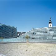 ArchitektInnen / KünstlerInnen: TREUSCH architecture<br>Projekt: Ars Electronica Center<br>Aufnahmedatum: 03/09<br>Format: 6x9cm C-Dia<br>Lieferformat: Dia-Duplikat, Scan 300 dpi<br>Bestell-Nummer: 090331-04<br>