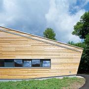 ArchitektInnen / KünstlerInnen: MAGK Architekten aichholzer | klein ZT OG<br>Projekt: Tagesheimstätte<br>Aufnahmedatum: 06/09<br>Format: 6x9cm C-Dia<br>Lieferformat: Dia-Duplikat, Scan 300 dpi<br>Bestell-Nummer: 090603-12<br>