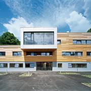ArchitektInnen / KünstlerInnen: MAGK Architekten aichholzer | klein ZT OG<br>Projekt: Tagesheimstätte<br>Aufnahmedatum: 06/09<br>Format: 6x9cm C-Dia<br>Lieferformat: Dia-Duplikat, Scan 300 dpi<br>Bestell-Nummer: 090603-02<br>