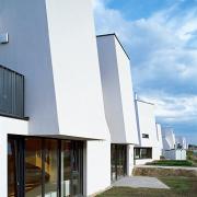 ArchitektInnen / KünstlerInnen: Pichler & Traupmann Architekten ZT GmbH<br>Projekt: Wohnsiedlung Heustadlgasse<br>Aufnahmedatum: 06/09<br>Format: 6x9cm C-Dia<br>Lieferformat: Dia-Duplikat, Scan 300 dpi<br>Bestell-Nummer: 090609-36<br>