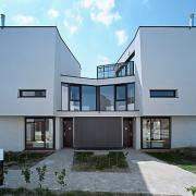 ArchitektInnen / KünstlerInnen: Pichler & Traupmann Architekten ZT GmbH<br>Projekt: Wohnsiedlung Heustadlgasse<br>Aufnahmedatum: 06/09<br>Format: 6x9cm C-Dia<br>Lieferformat: Dia-Duplikat, Scan 300 dpi<br>Bestell-Nummer: 090609-50<br>