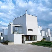 ArchitektInnen / KünstlerInnen: Pichler & Traupmann Architekten ZT GmbH<br>Projekt: Wohnsiedlung Heustadlgasse<br>Aufnahmedatum: 06/09<br>Format: 6x9cm C-Dia<br>Lieferformat: Dia-Duplikat, Scan 300 dpi<br>Bestell-Nummer: 090609-23<br>