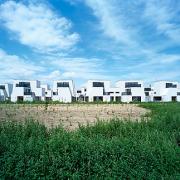 ArchitektInnen / KünstlerInnen: Pichler & Traupmann Architekten ZT GmbH<br>Projekt: Wohnsiedlung Heustadlgasse<br>Aufnahmedatum: 06/09<br>Format: 6x9cm C-Dia<br>Lieferformat: Dia-Duplikat, Scan 300 dpi<br>Bestell-Nummer: 090609-19<br>