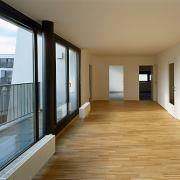 ArchitektInnen / KünstlerInnen: Pichler & Traupmann Architekten ZT GmbH<br>Projekt: Wohnsiedlung Heustadlgasse<br>Aufnahmedatum: 06/09<br>Format: 6x9cm C-Dia<br>Lieferformat: Dia-Duplikat, Scan 300 dpi<br>Bestell-Nummer: 090609-54<br>