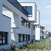 ArchitektInnen / KünstlerInnen: Pichler & Traupmann Architekten ZT GmbH<br>Projekt: Wohnsiedlung Heustadlgasse<br>Aufnahmedatum: 06/09<br>Format: 6x9cm C-Dia<br>Lieferformat: Dia-Duplikat, Scan 300 dpi<br>Bestell-Nummer: 090609-11<br>