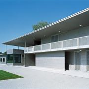 ArchitektInnen / KünstlerInnen: RUNSER / PRANTL architekten<br>Projekt: Weinlandbad<br>Aufnahmedatum: 05/09<br>Format: 6x9cm C-Dia<br>Lieferformat: Dia-Duplikat, Scan 300 dpi<br>Bestell-Nummer: 090526-20<br>