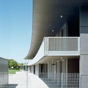 ArchitektInnen / KünstlerInnen: RUNSER / PRANTL architekten<br>Projekt: Weinlandbad<br>Aufnahmedatum: 05/09<br>Format: 6x9cm C-Dia<br>Lieferformat: Dia-Duplikat, Scan 300 dpi<br>Bestell-Nummer: 090526-11<br>