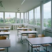 ArchitektInnen / KünstlerInnen: Stefan K. Hübner<br>Projekt: Schulzentrum Steyr<br>Aufnahmedatum: 07/09<br>Format: 6x9cm C-Dia<br>Lieferformat: Dia-Duplikat, Scan 300 dpi<br>Bestell-Nummer: 090706-11<br>