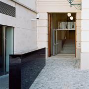ArchitektInnen / KünstlerInnen: TREUSCH architecture<br>Projekt: Feuerwehr am Hof<br>Aufnahmedatum: 08/09<br>Format: 6x9cm C-Dia<br>Lieferformat: Dia-Duplikat, Scan 300 dpi<br>Bestell-Nummer: 090826-08<br>