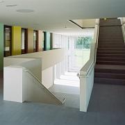 ArchitektInnen / KünstlerInnen: Daniela Ertl, Adrian Tscherteu<br>Projekt: Polytechnische Schule<br>Aufnahmedatum: 09/09<br>Format: 6x9cm C-Neg<br>Lieferformat: C-Print, Scan 300 dpi<br>Bestell-Nummer: 090909-12<br>