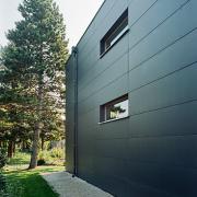 ArchitektInnen / KünstlerInnen: aap.architekten<br>Projekt: Haus F.<br>Aufnahmedatum: 09/09<br>Format: 6x9cm C-Neg<br>Lieferformat: C-Print, Scan 300 dpi<br>Bestell-Nummer: 090922-09<br>