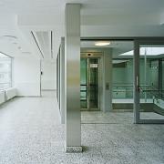 ArchitektInnen / KünstlerInnen: Architektin Sne Veselinovic ZT GmbH<br>Projekt: Engelsbad<br>Aufnahmedatum: 05/09<br>Format: 6x9cm C-Neg<br>Lieferformat: C-Print, Scan 300 dpi<br>Bestell-Nummer: 090529-20<br>