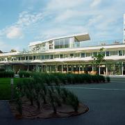 ArchitektInnen / KünstlerInnen: Architektin Sne Veselinovic ZT GmbH<br>Projekt: Engelsbad<br>Aufnahmedatum: 05/09<br>Format: 6x9cm C-Neg<br>Lieferformat: C-Print, Scan 300 dpi<br>Bestell-Nummer: 090529-04<br>
