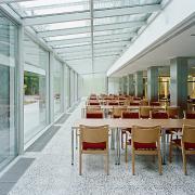 ArchitektInnen / KünstlerInnen: Architektin Sne Veselinovic ZT GmbH<br>Projekt: Engelsbad<br>Aufnahmedatum: 05/09<br>Format: 6x9cm C-Neg<br>Lieferformat: C-Print, Scan 300 dpi<br>Bestell-Nummer: 090529-12<br>