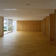 ArchitektInnen / KünstlerInnen: RUNSER / PRANTL architekten<br>Projekt: Pfarrzentrum Neu-Guntramsdorf<br>Aufnahmedatum: 09/09<br>Format: 6x9cm C-Dia<br>Lieferformat: Dia-Duplikat, Scan 300 dpi<br>Bestell-Nummer: 090915-20<br>