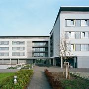 ArchitektInnen / KünstlerInnen: kub a Karl und Bremhorst Architekten<br>Projekt: Pflegeheim<br>Aufnahmedatum: 10/09<br>Format: 6x9cm C-Neg<br>Lieferformat: C-Print, Scan 300 dpi<br>Bestell-Nummer: 091028-03<br>