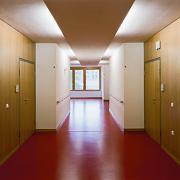 ArchitektInnen / KünstlerInnen: kub a Karl und Bremhorst Architekten<br>Projekt: Pflegeheim Linz<br>Aufnahmedatum: 12/09<br>Format: 6x9cm C-Neg<br>Lieferformat: C-Print, Scan 300 dpi<br>Bestell-Nummer: 091201-06<br>