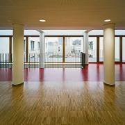 ArchitektInnen / KünstlerInnen: kub a Karl und Bremhorst Architekten<br>Projekt: Pflegeheim Linz<br>Aufnahmedatum: 12/09<br>Format: 6x9cm C-Neg<br>Lieferformat: C-Print, Scan 300 dpi<br>Bestell-Nummer: 091201-03<br>