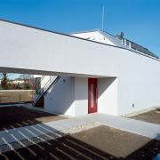 ArchitektInnen / KünstlerInnen: t-hoch-n Ziviltechniker GmbH<br>Projekt: Haus L.<br>Aufnahmedatum: 11/09<br>Format: 6x9cm C-Dia<br>Lieferformat: Dia-Duplikat, Scan 300 dpi<br>Bestell-Nummer: 091119-07<br>