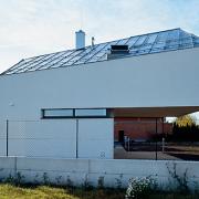 ArchitektInnen / KünstlerInnen: t-hoch-n Ziviltechniker GmbH<br>Projekt: Haus L.<br>Aufnahmedatum: 11/09<br>Format: 6x9cm C-Dia<br>Lieferformat: Dia-Duplikat, Scan 300 dpi<br>Bestell-Nummer: 091119-05<br>