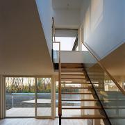 ArchitektInnen / KünstlerInnen: t-hoch-n Ziviltechniker GmbH<br>Projekt: Haus L.<br>Aufnahmedatum: 11/09<br>Format: 6x9cm C-Dia<br>Lieferformat: Dia-Duplikat, Scan 300 dpi<br>Bestell-Nummer: 091119-17<br>