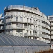 ArchitektInnen / KünstlerInnen: lichtblauwagner architekten generalplaner zt gmbh<br>Projekt: WHA Attemsgasse<br>Aufnahmedatum: 12/09<br>Format: 6x9cm C-Dia<br>Lieferformat: Dia-Duplikat, Scan 300 dpi<br>Bestell-Nummer: 091202-10<br>