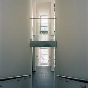 ArchitektInnen / KünstlerInnen: lichtblauwagner architekten generalplaner zt gmbh<br>Projekt: WHA Attemsgasse<br>Aufnahmedatum: 12/09<br>Format: 6x9cm C-Neg<br>Lieferformat: C-Print, Scan 300 dpi<br>Bestell-Nummer: 091202-22<br>