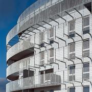 ArchitektInnen / KünstlerInnen: lichtblauwagner architekten generalplaner zt gmbh<br>Projekt: WHA Attemsgasse<br>Aufnahmedatum: 12/09<br>Format: 6x9cm C-Dia<br>Lieferformat: Dia-Duplikat, Scan 300 dpi<br>Bestell-Nummer: 091202-04<br>