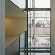 ArchitektInnen / KünstlerInnen: lichtblauwagner architekten generalplaner zt gmbh<br>Projekt: WHA Attemsgasse<br>Aufnahmedatum: 12/09<br>Format: 6x9cm C-Neg<br>Lieferformat: C-Print, Scan 300 dpi<br>Bestell-Nummer: 091202-20<br>