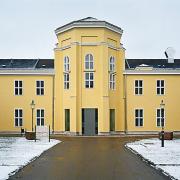 ArchitektInnen / KünstlerInnen: lichtblauwagner architekten generalplaner zt gmbh<br>Projekt: Therapiezentrum Ybbs<br>Aufnahmedatum: 12/09<br>Format: 6x9cm C-Neg<br>Lieferformat: C-Print, Scan 300 dpi<br>Bestell-Nummer: 091217-02<br>