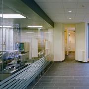 ArchitektInnen / KünstlerInnen: lichtblauwagner architekten generalplaner zt gmbh<br>Projekt: Therapiezentrum Ybbs<br>Aufnahmedatum: 12/09<br>Format: 6x9cm C-Neg<br>Lieferformat: C-Print, Scan 300 dpi<br>Bestell-Nummer: 091217-13<br>