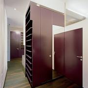 ArchitektInnen / KünstlerInnen: Pichler & Traupmann Architekten ZT GmbH<br>Projekt: Wohnungsumbau Wien 6<br>Aufnahmedatum: 12/09<br>Format: 6x9cm C-Neg<br>Lieferformat: C-Print, Scan 300 dpi<br>Bestell-Nummer: 091207-08<br>