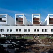 ArchitektInnen / KünstlerInnen: Walter Stelzhammer<br>Projekt: Wohnhausanlage Orasteig<br>Aufnahmedatum: 12/09<br>Format: 6x9cm C-Dia<br>Lieferformat: Dia-Duplikat, Scan 300 dpi<br>Bestell-Nummer: 091203-03<br>