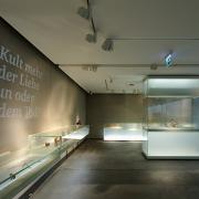ArchitektInnen / KünstlerInnen: BWM Architekten<br>Projekt: Archäologiemuseum Eggenberg<br>Aufnahmedatum: 01/10<br>Format: digital<br>Lieferformat: Scan 300 dpi<br>Bestell-Nummer: 100121-16<br>