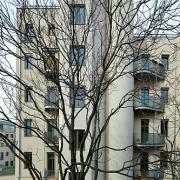 ArchitektInnen / KünstlerInnen: Martin Kohlbauer<br>Projekt: Wohnhausanlage Elite<br>Aufnahmedatum: 02/10<br>Format: digital<br>Lieferformat: Scan 300 dpi<br>Bestell-Nummer: 100222-21<br>