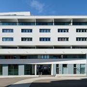 ArchitektInnen / KünstlerInnen: Walter Stelzhammer<br>Projekt: Wilhelmskaserne<br>Aufnahmedatum: 02/10<br>Format: digital<br>Lieferformat: Scan 300 dpi<br>Bestell-Nummer: 100226-10<br>