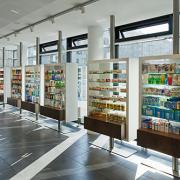 ArchitektInnen / KünstlerInnen: königlarch architekten<br>Projekt: Christinen-Apotheke<br>Aufnahmedatum: 04/10<br>Format: digital<br>Lieferformat: Scan 300 dpi<br>Bestell-Nummer: 100409-01<br>