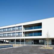 ArchitektInnen / KünstlerInnen: kub a Karl und Bremhorst Architekten<br>Projekt: Pflegeheim Pichling<br>Aufnahmedatum: 04/10<br>Format: digital<br>Lieferformat: Scan 300 dpi<br>Bestell-Nummer: 100407-02<br>