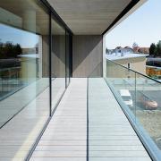 ArchitektInnen / KünstlerInnen: kub a Karl und Bremhorst Architekten<br>Projekt: Pflegeheim Pichling<br>Aufnahmedatum: 04/10<br>Format: digital<br>Lieferformat: Scan 300 dpi<br>Bestell-Nummer: 100407-17<br>