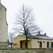 ArchitektInnen / KünstlerInnen: archipel architektur kommunikation<br>Projekt: Pfarrzentrum Eggendorf<br>Aufnahmedatum: 04/10<br>Format: digital<br>Lieferformat: Scan 300 dpi<br>Bestell-Nummer: 100423-15<br>