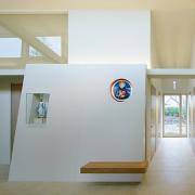 ArchitektInnen / KünstlerInnen: archipel architektur kommunikation<br>Projekt: Pfarrzentrum Eggendorf<br>Aufnahmedatum: 04/10<br>Format: digital<br>Lieferformat: Scan 300 dpi<br>Bestell-Nummer: 100423-20<br>