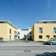 ArchitektInnen / KünstlerInnen: aap.architekten<br>Projekt: Pflegeheim Guntramsdorf<br>Aufnahmedatum: 04/10<br>Format: digital<br>Lieferformat: Scan 300 dpi<br>Bestell-Nummer: 100429-04<br>